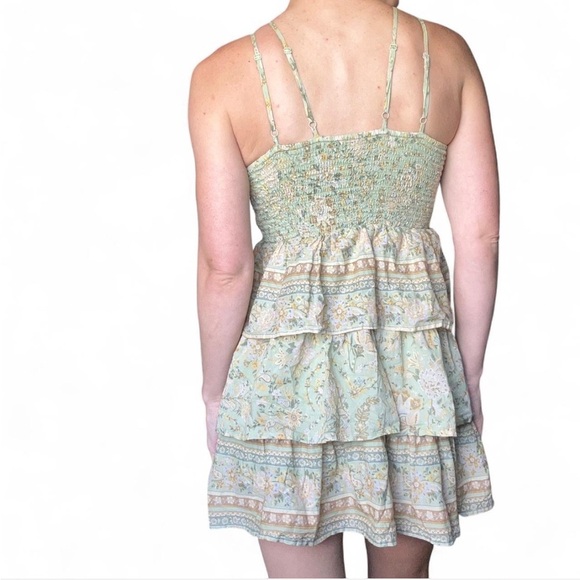 Green floral women’s American Eagle tiered ruffle mini dress size XS - Picture 3 of 4